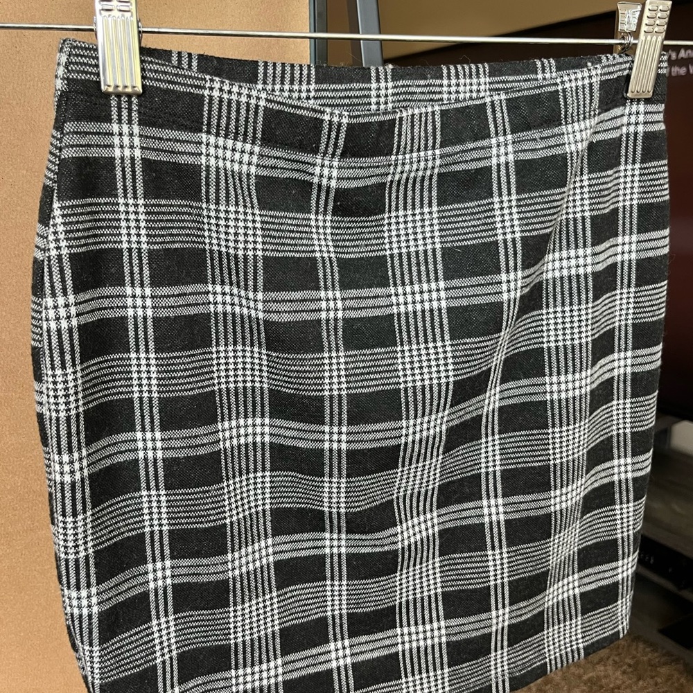 black and white checkered skirt